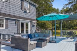 Pondview Manor - Spacious Farmhouse w/ Pond