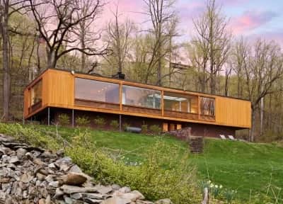Philip Johnsons Wolfhouse - 1940s Landmark